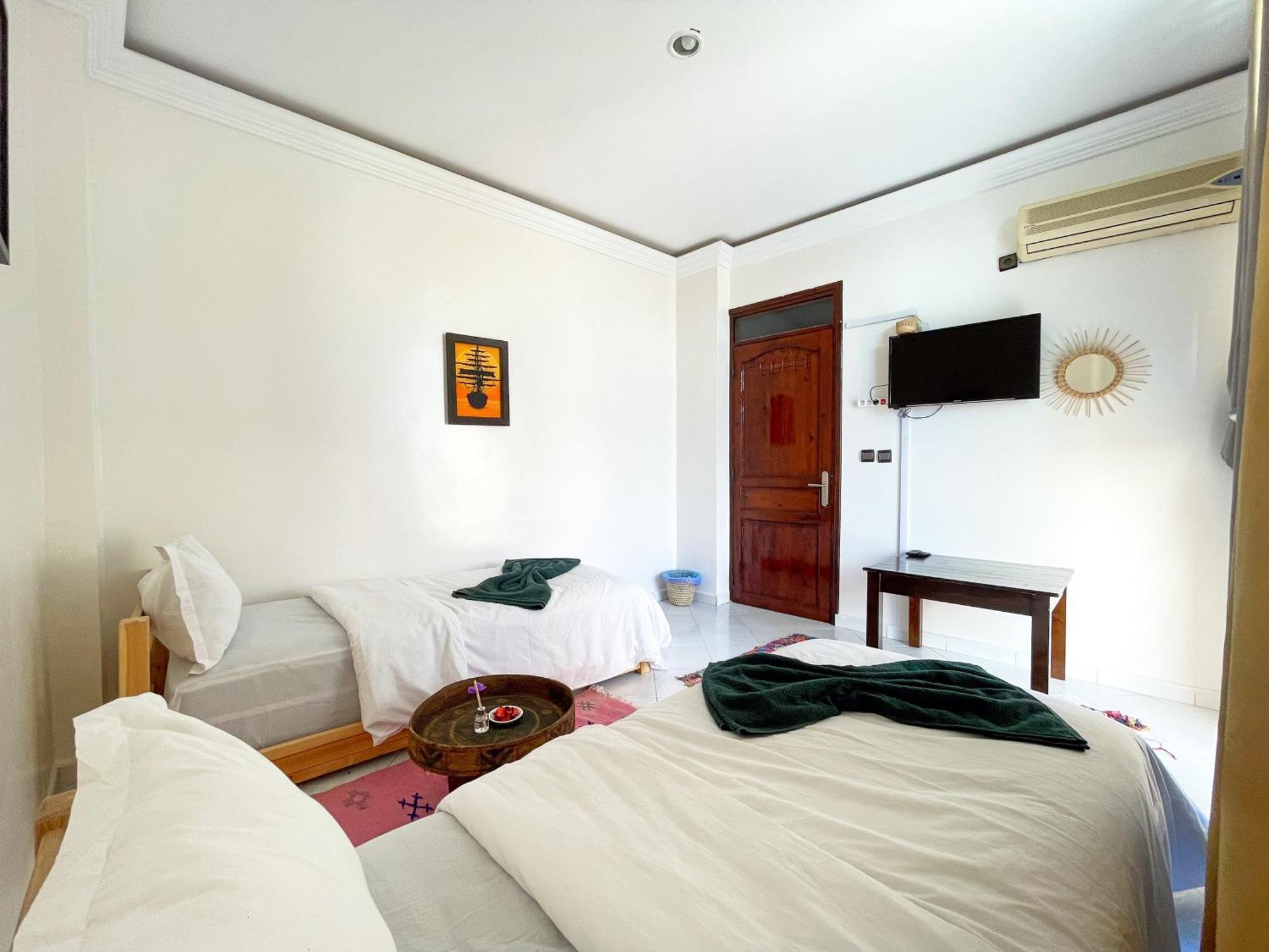 Hotel Locals Taghazout Surfcamp Extérieur photo